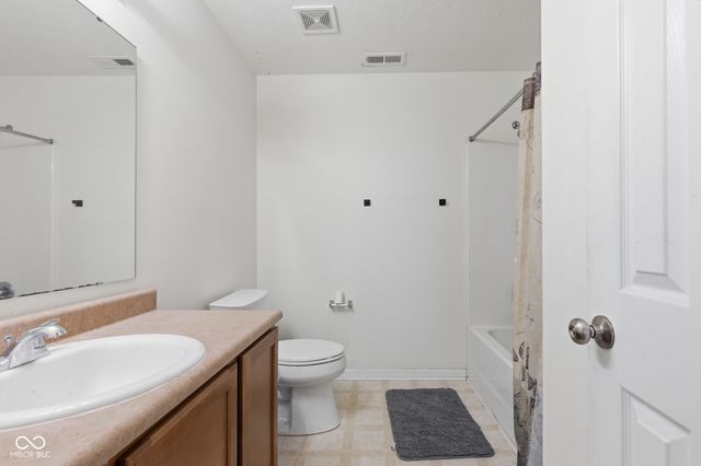 18153 Knobstone Way, Westfield, IN 46074