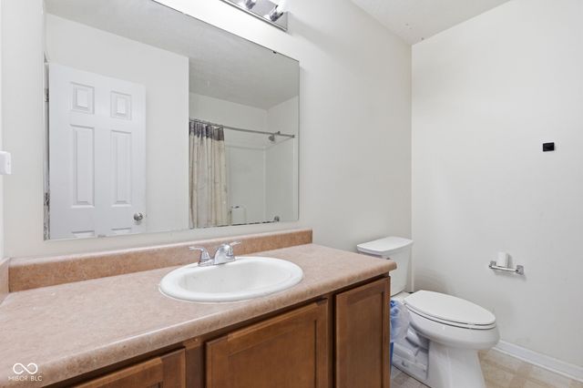 18153 Knobstone Way, Westfield, IN 46074