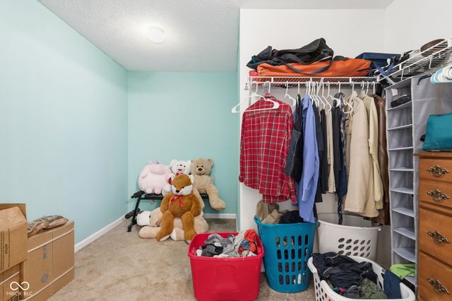 18153 Knobstone Way, Westfield, IN 46074