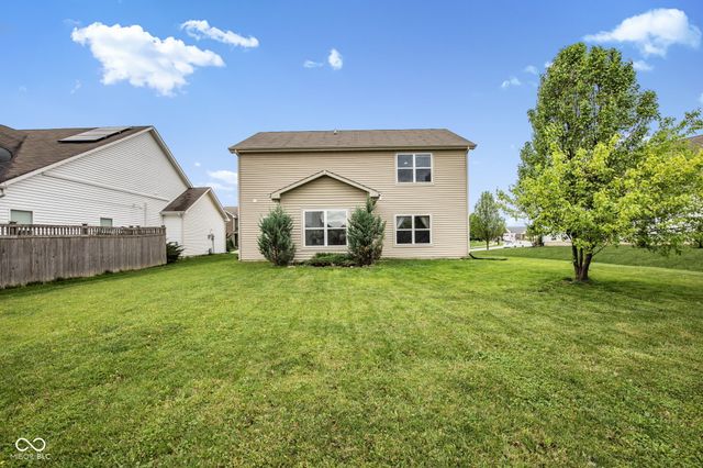 18153 Knobstone Way, Westfield, IN 46074