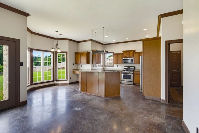 95 MEADOW RIDGE DR, Arlington, TN 38002