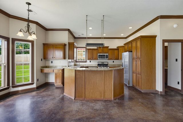 95 MEADOW RIDGE DR, Arlington, TN 38002