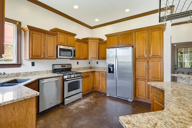 95 MEADOW RIDGE DR, Arlington, TN 38002