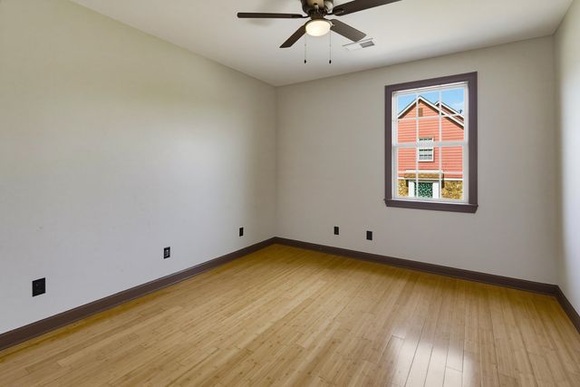 95 MEADOW RIDGE DR, Arlington, TN 38002
