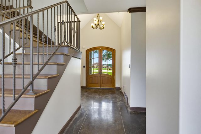 95 MEADOW RIDGE DR, Arlington, TN 38002