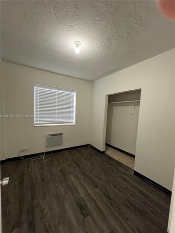 733 NW 4th Ave, Miami, FL 33136