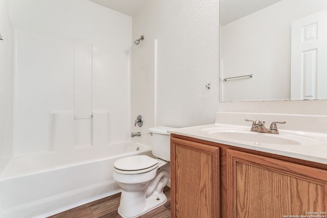 3805 Maverick Creek # 3805, San Antonio, TX 78247