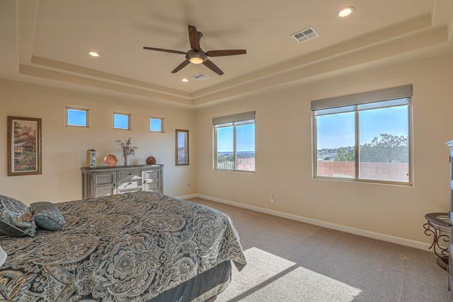 5825 RIDGELINE Place NE, Rio Rancho, NM 87144