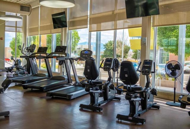 5825 RIDGELINE Place NE, Rio Rancho, NM 87144