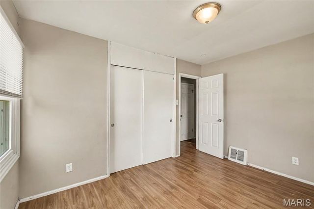 10350 Ross Circle, St Louis, MO 63137