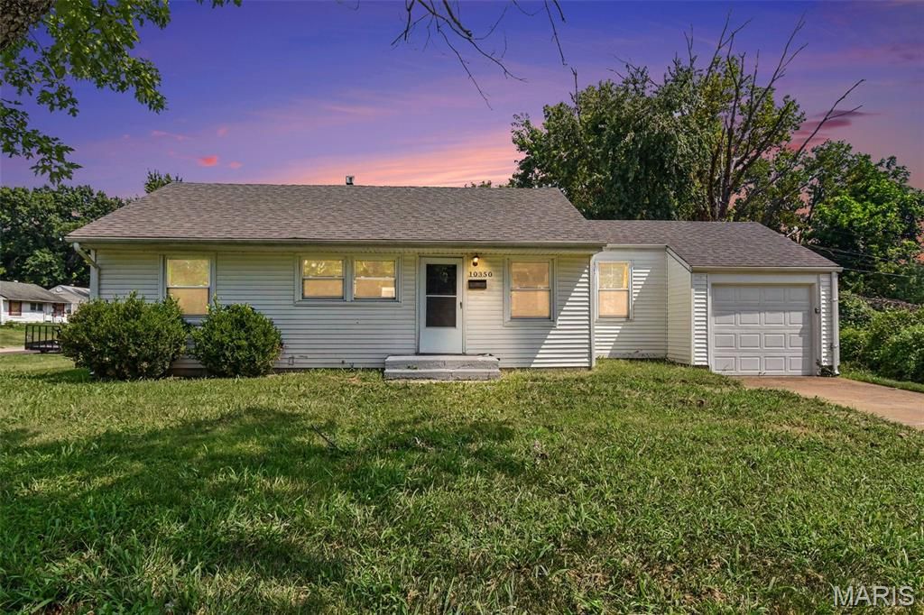 10350 Ross Circle, St Louis, MO 63137