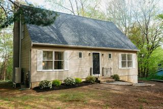 3 Seymour Drive, Red Hook, NY 12571
