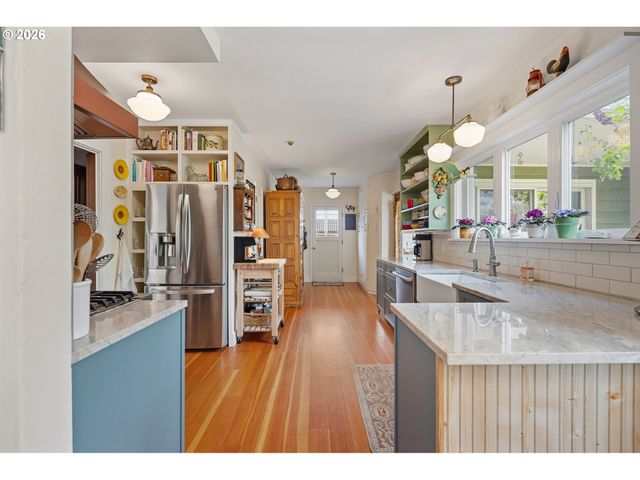 2620 Ne 65TH Ave, Portland, OR 97213