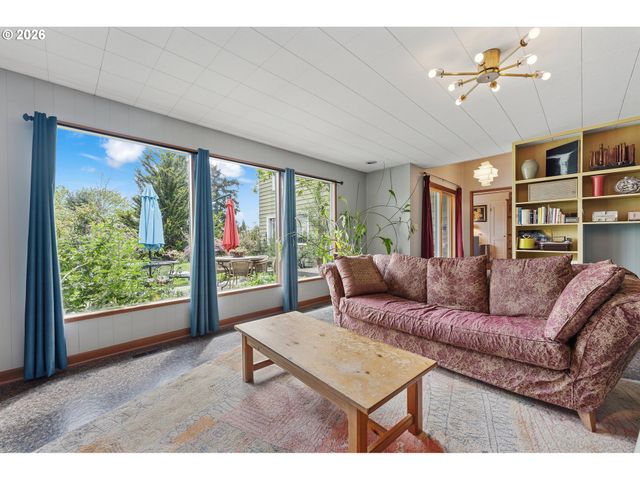 2620 Ne 65TH Ave, Portland, OR 97213