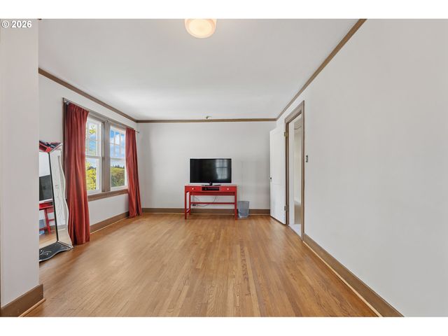 2620 Ne 65TH Ave, Portland, OR 97213