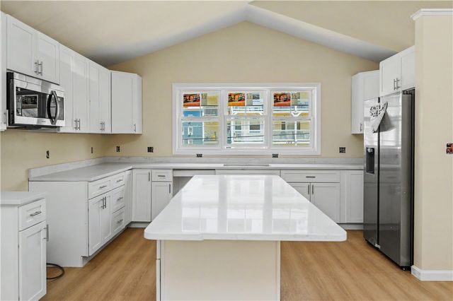 160 Fifth Avenue, Woonsocket, RI 02895