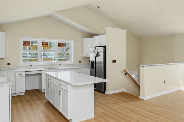 160 Fifth Avenue, Woonsocket, RI 02895