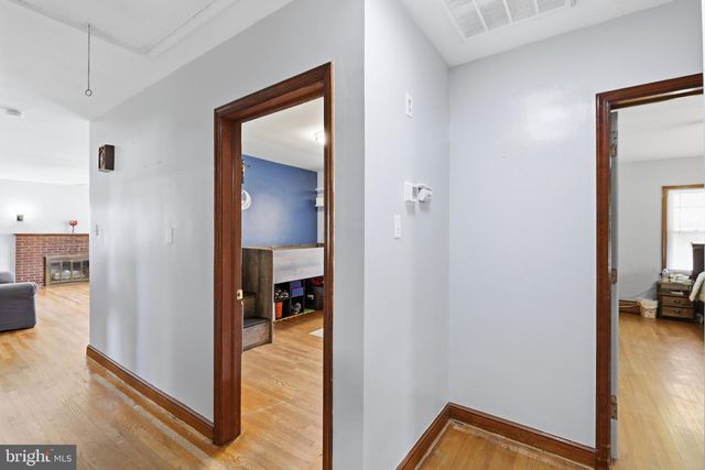 230 RANDOLPH AVE, Front Royal, VA 22630