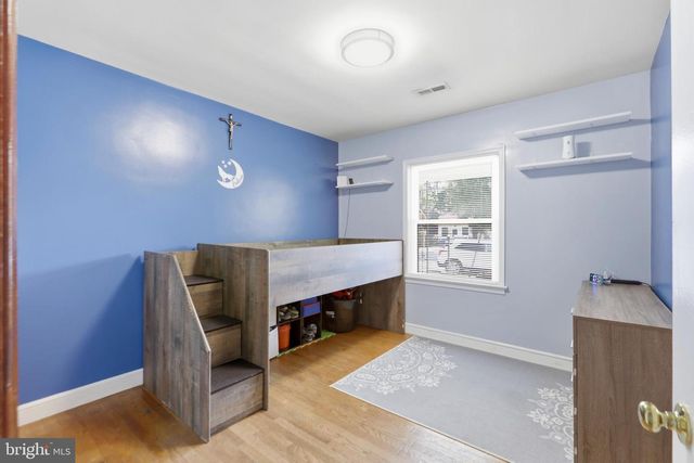 230 RANDOLPH AVE, Front Royal, VA 22630
