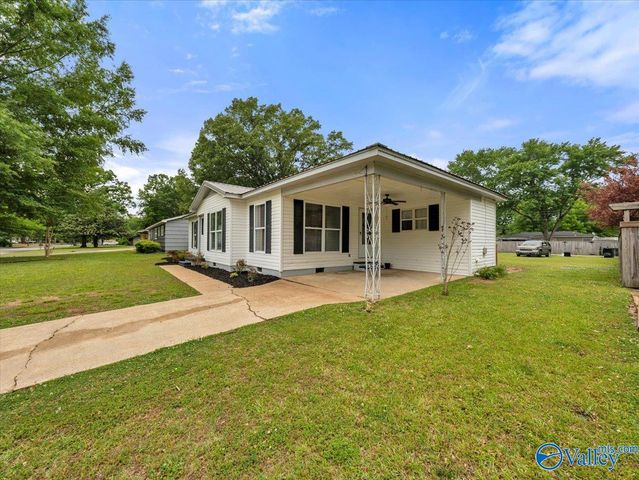 2310 12th Street SE, Decatur, AL 35601