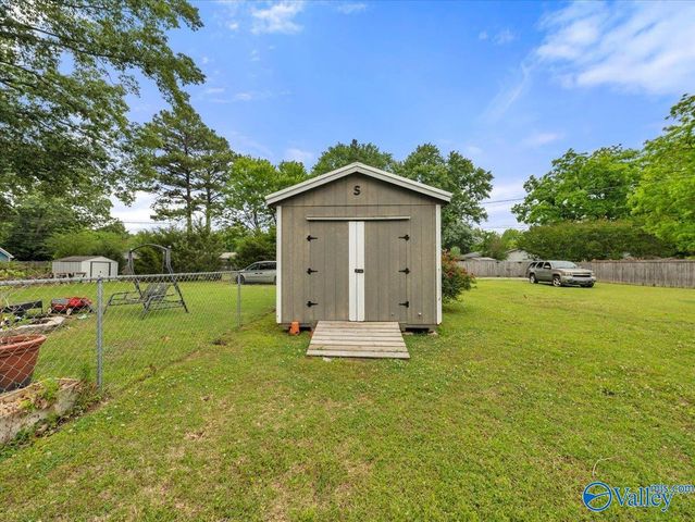 2310 12th Street SE, Decatur, AL 35601