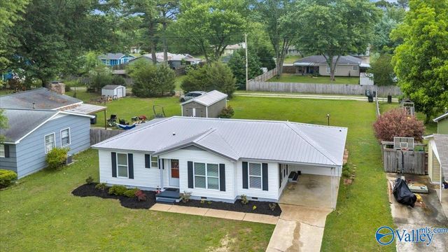 2310 12th Street SE, Decatur, AL 35601
