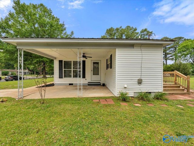 2310 12th Street SE, Decatur, AL 35601