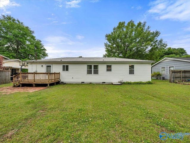 2310 12th Street SE, Decatur, AL 35601
