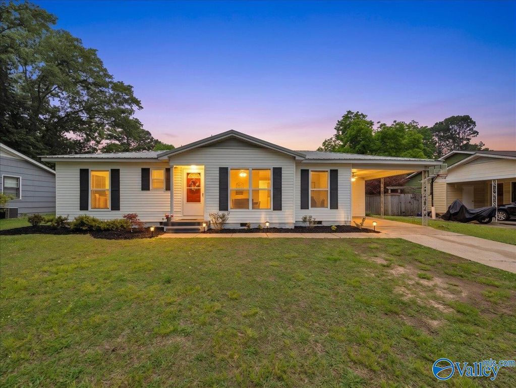 2310 12th Street SE, Decatur, AL 35601