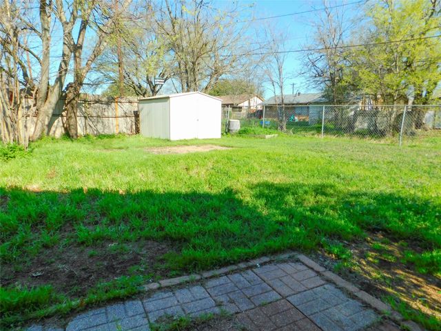 3510 Sagebrush Drive, Denton, TX 76209