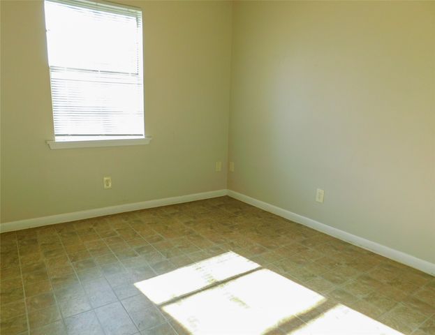 3510 Sagebrush Drive, Denton, TX 76209