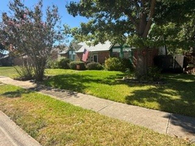 4305 Coryell Way, Mesquite, TX 75150
