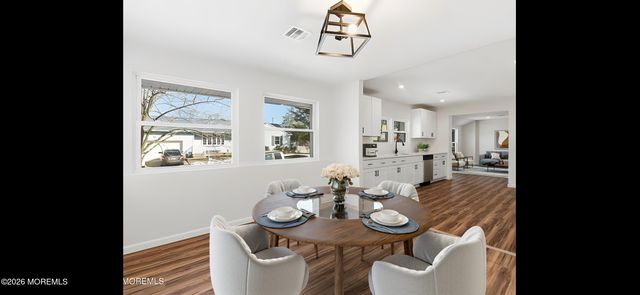 67 Maple Street, Beachwood, NJ 08722