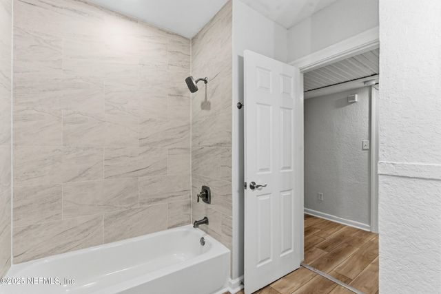 118 E 45TH Street, Jacksonville, FL 32208