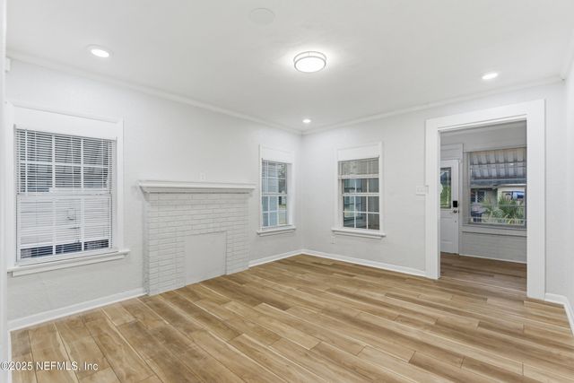 118 E 45TH Street, Jacksonville, FL 32208