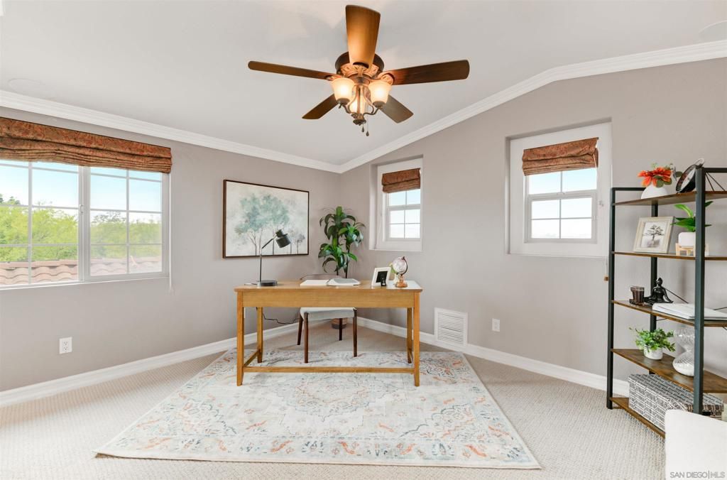 Image 12 of property listing at 8360 Bristol Ridge Lane, San Diego, CA 92127
