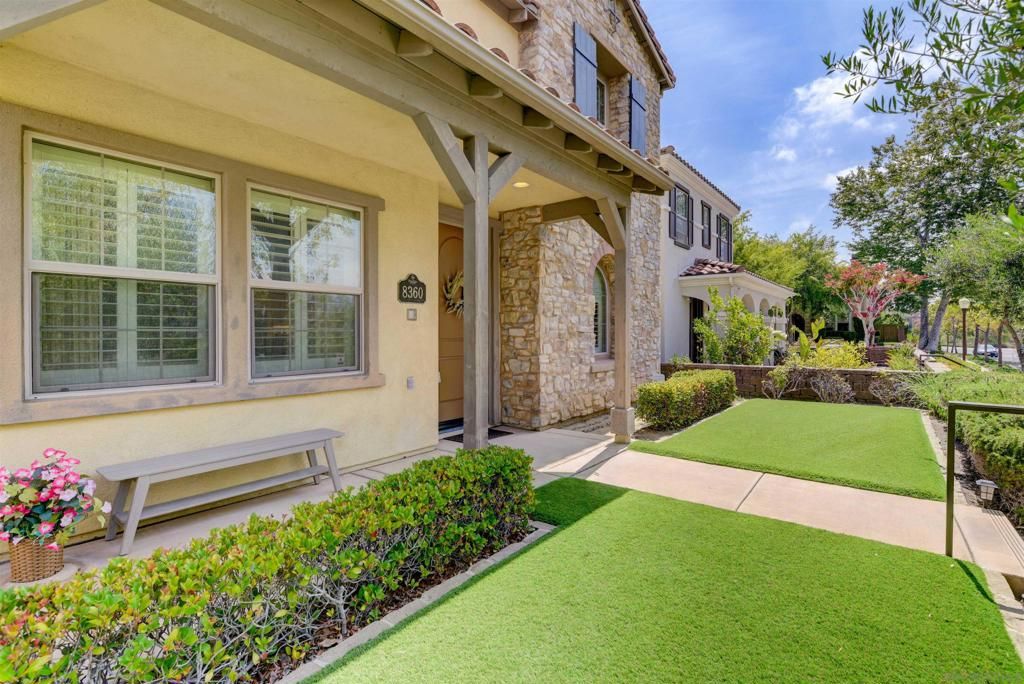 Image 19 of property listing at 8360 Bristol Ridge Lane, San Diego, CA 92127