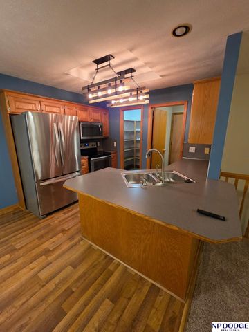 3504 Sheridan Circle, Bellevue, NE 68123