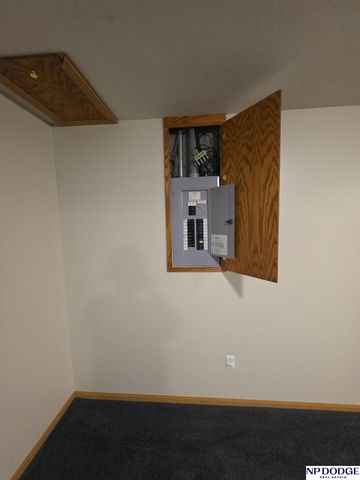 3504 Sheridan Circle, Bellevue, NE 68123