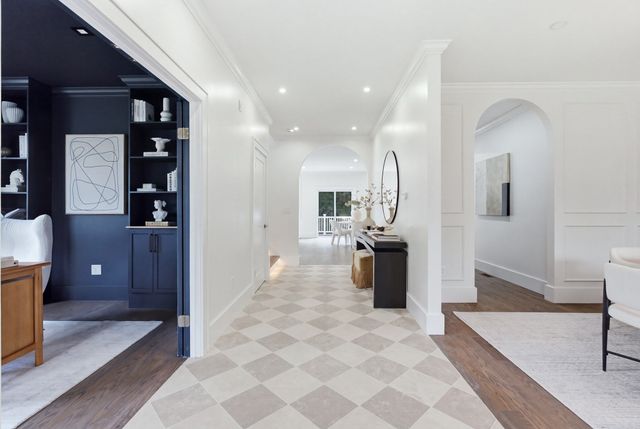 77 Wellesley Avenue, Needham, MA 02494
