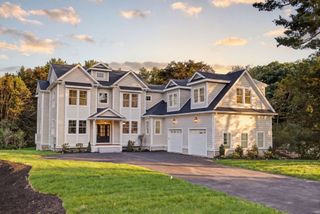 77 Wellesley Avenue, Needham, MA 02494