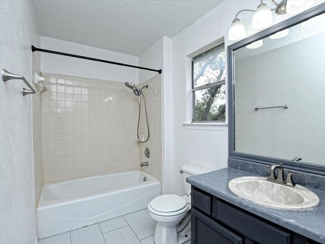 12615 Dringenberg DR, Austin, TX 78729