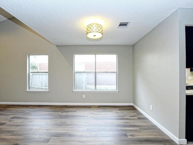 12615 Dringenberg DR, Austin, TX 78729