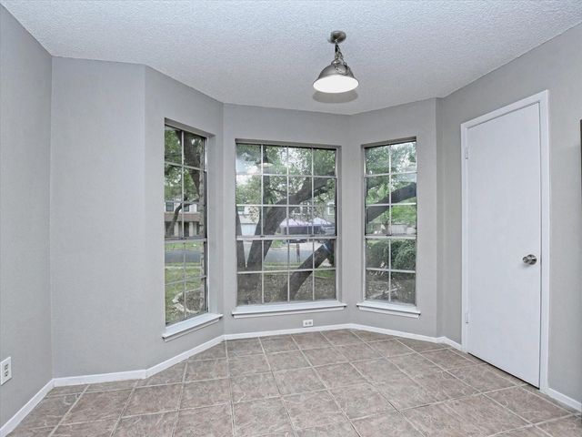 12615 Dringenberg DR, Austin, TX 78729