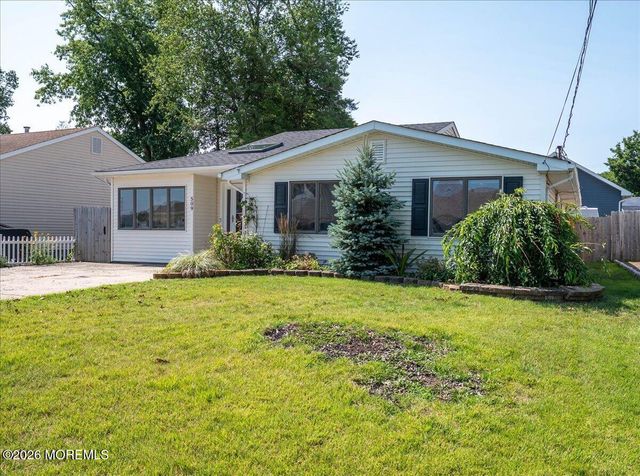 509 Nautilus Boulevard, Forked River, NJ 08731