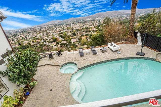 3485 Ridgeford Drive, Westlake Village, CA 91361