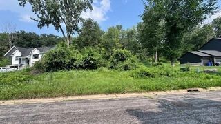 1530 Burg Avenue, Saint Paul, MN 55119