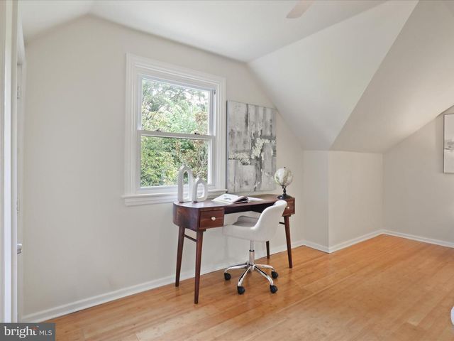 6408 CAVALIER DR, Alexandria, VA 22307