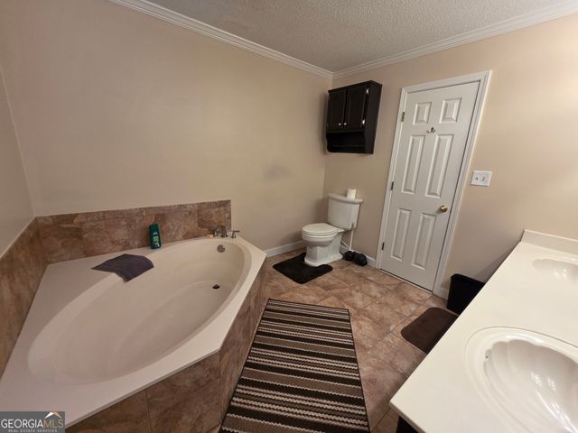 135 Antebellum Way, Fayetteville, GA 30215