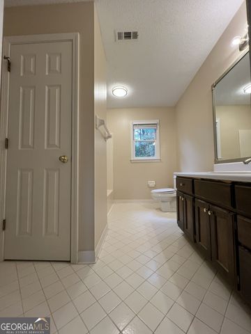 135 Antebellum Way, Fayetteville, GA 30215
